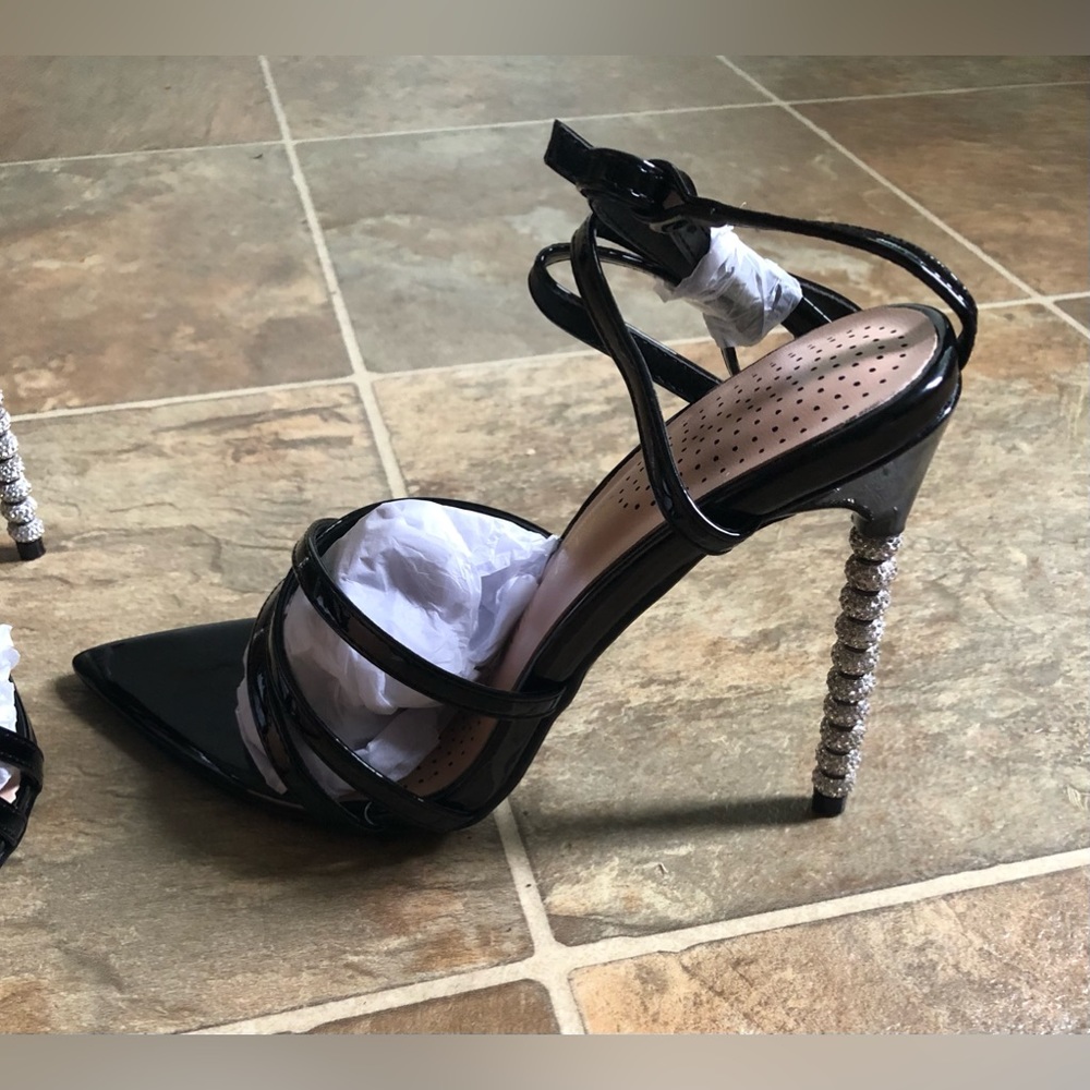AZALEA WANG THIS IS WHY I'M HOT STILETTO SANDALS SIZE: 7.5 - Picture 3 of 12